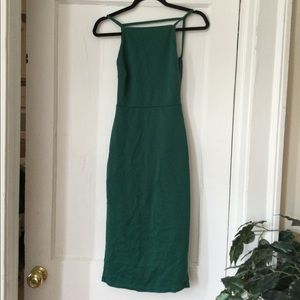 Green backless strap dress